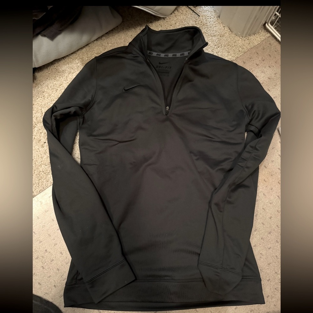 Nike dri fit 1/4 zip pullover size xs like new